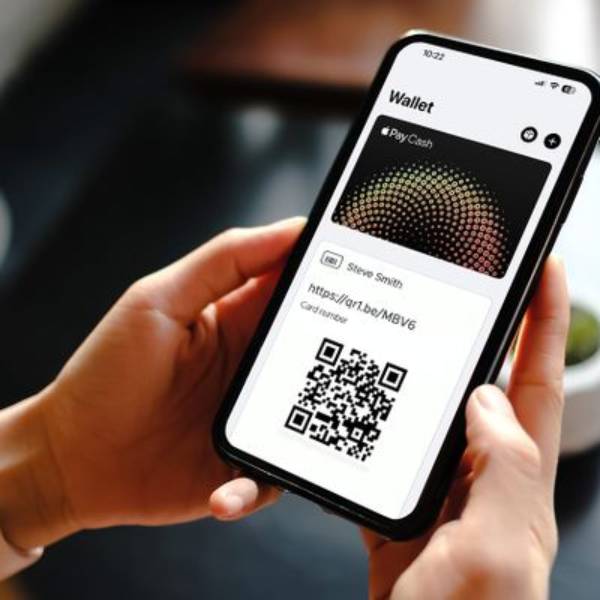 add qr code to apple wallet