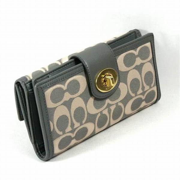 coach womens wallet