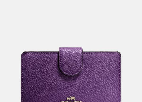 Coach Women’s Wallet: The Perfect Blend of Style