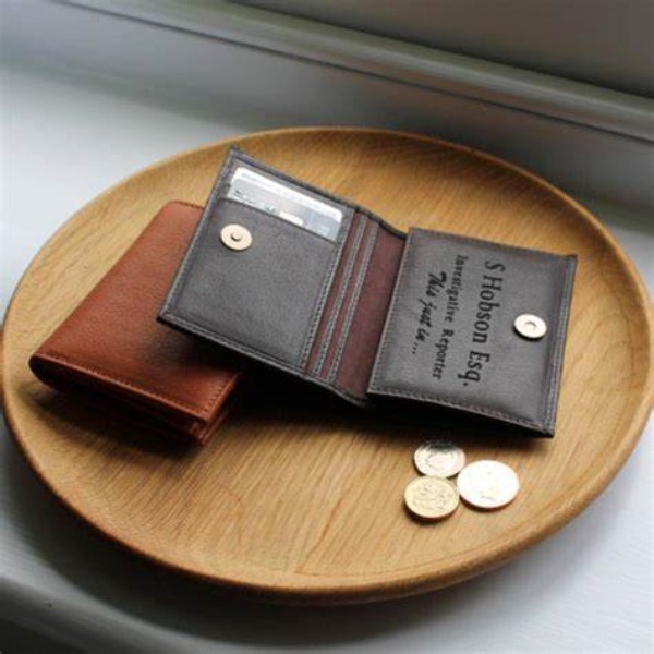 wallet with coin pocket