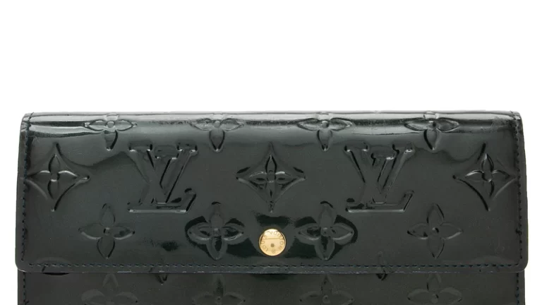 Discover the Elegance of Louis Vuitton Wallet Black